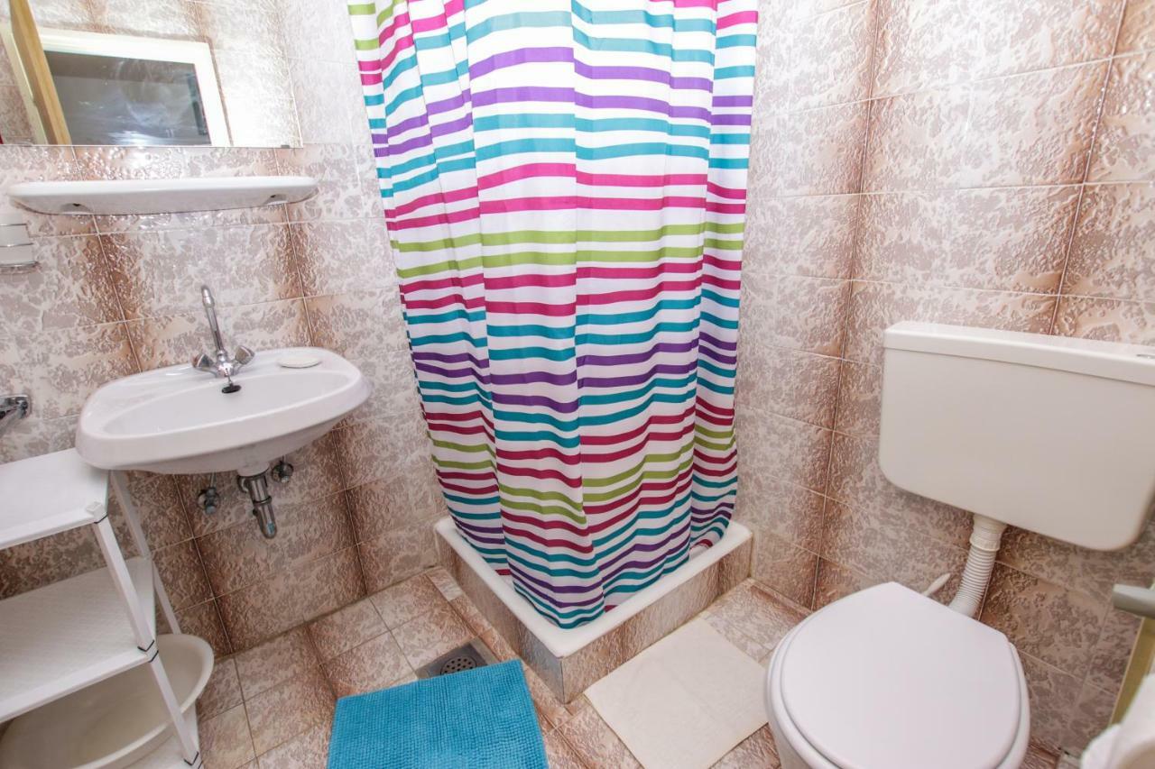 Apartmani Janja ポレッチ エクステリア 写真